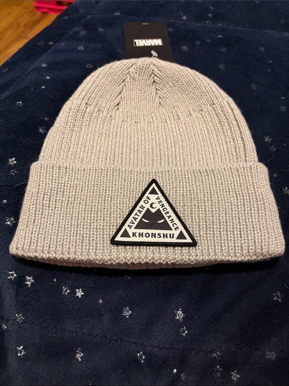 Khonshu Triangle Patch Ribbed Beanie - Light Gray